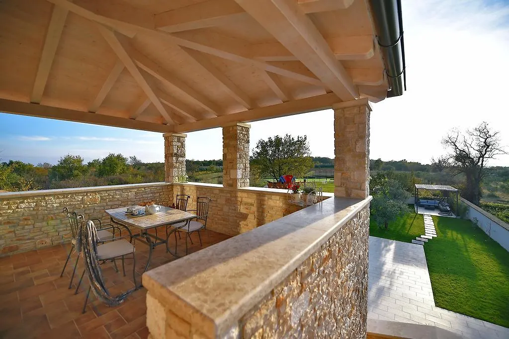 Villa Campi Veliki Vareški 0*,  Kroatien